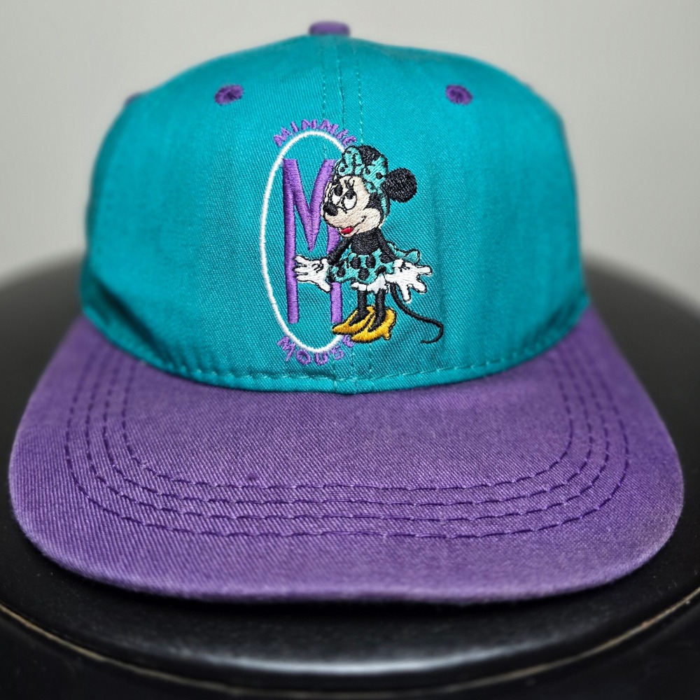 Minnie Mouse 90s Walt Disney Two Tone Embroidered Vintage Goofy Co. Snapback Hat